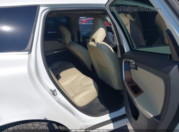 YV440MDU4H2038768 2017 VOLVO XC60 White VIN կոդի պիտակի տեսք
