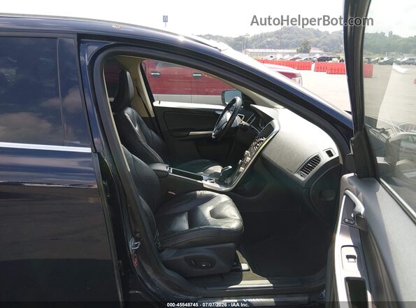 YV440MRR0H2015332 2017 VOLVO XC60 Purple Սալոնի դիմացի տեսք