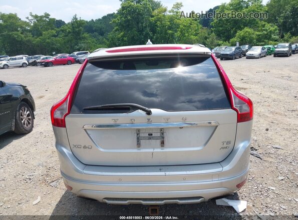 YV440MRR1H2017381 2017 VOLVO XC60 Silver 