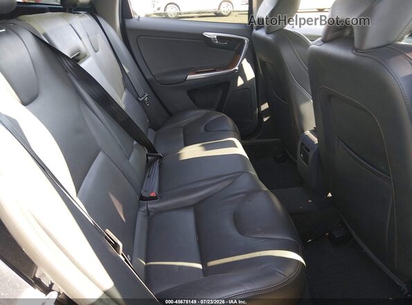 YV440MRU2H2207338 2017 VOLVO XC60 Blue VIN կոդի պիտակի տեսք