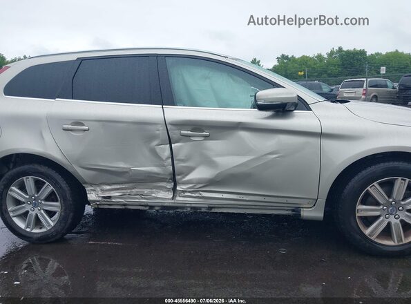 YV440MRU6H2000435 2017 VOLVO XC60 Gold Սալոնի հետևի տեսք