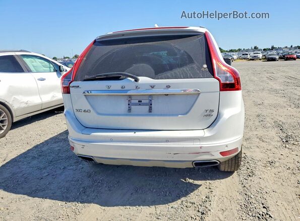 YV440MRU7H2146505 2017 VOLVO XC60 White Vista trasera