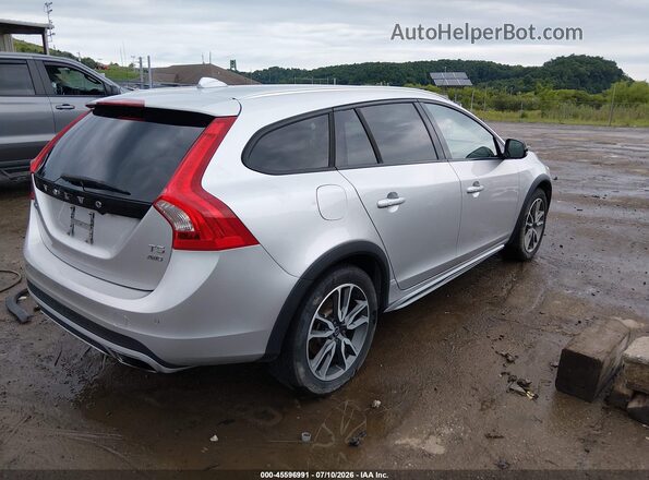 YV440MWK1H1039412 2017 VOLVO V60 CROSS COUNTRY Silver Rear right