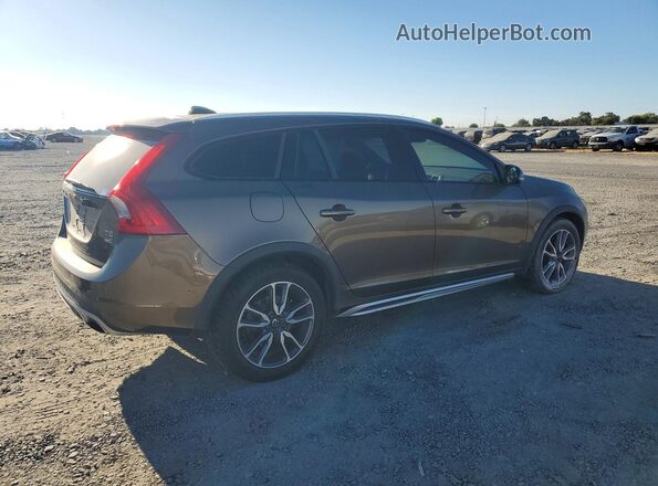 YV440MWK5H1027327 2017 VOLVO V60 Brown Tył prawy