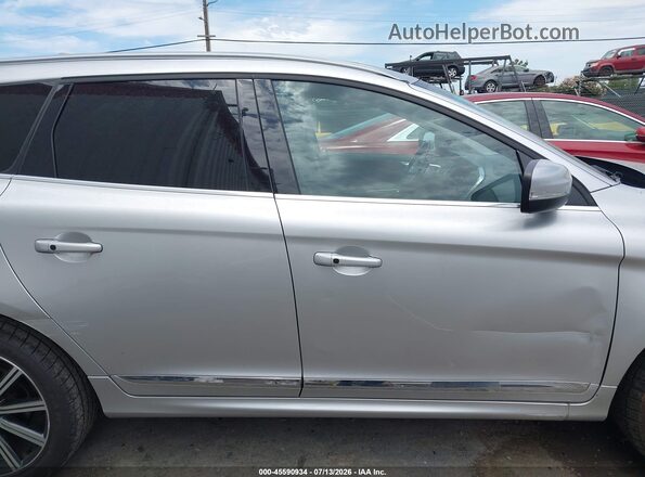 YV449MDM0G2778872 2016 VOLVO XC60 Silver Вид задньої частини салону
