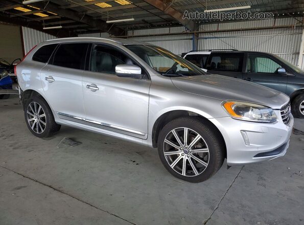 YV449MDM5G2785204 2016 VOLVO XC60 Silver წინა მარჯვენა