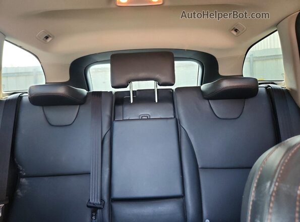 YV449MRR0H2088707 2017 VOLVO XC60 Серебряный Вид задних сидений