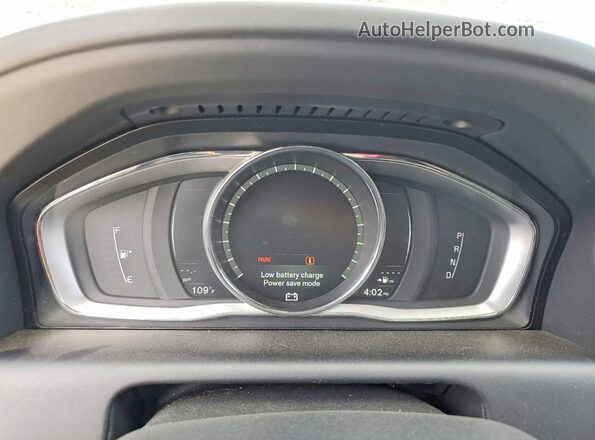 YV449MRR2H2047463 2017 VOLVO XC60 Белый Вид щитка приборов
