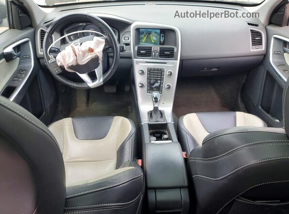YV449MRR2H2096162 2017 VOLVO XC60 White Widok deski rozdzielczej