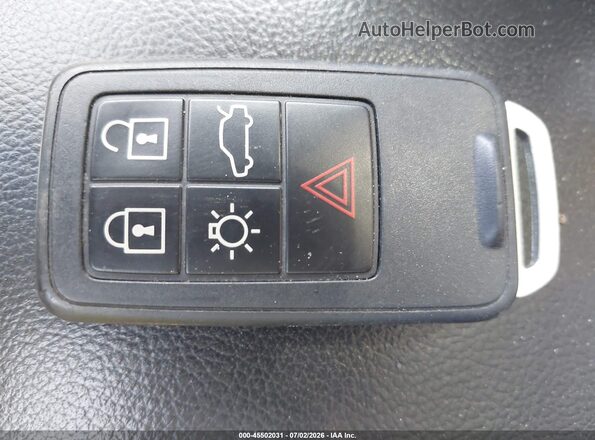 YV449MRR7H2189016 2017 VOLVO XC60 Black Առջևի վահանակի տեսք