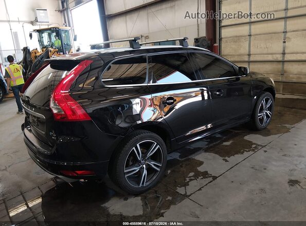 YV449MRS3H2016984 2017 VOLVO XC60 Black უკანა მარჯვენა
