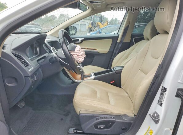 YV449MRU4H2126329 2017 VOLVO XC60 White წინა სალონის ხედი