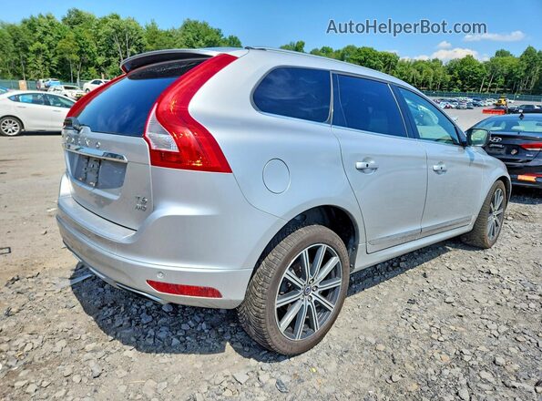 YV449MRU4H2215480 2017 VOLVO XC60 Silver Tył prawy