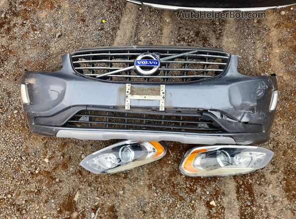 YV449MRU8H2039744 2017 VOLVO XC60 Gray Engine compartment view