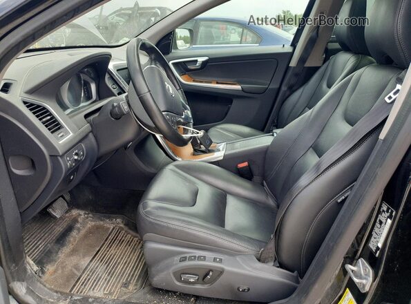 YV449MRU8H2216292 2017 VOLVO XC60 Black წინა სალონის ხედი