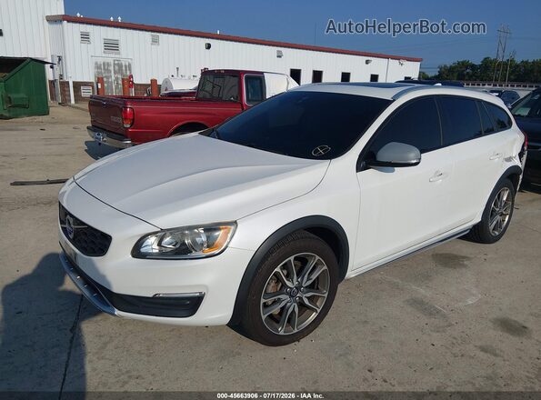 YV4612HK0G1003085 2016 VOLVO V60 CROSS COUNTRY White Vista tres cuartos delantera izquierda