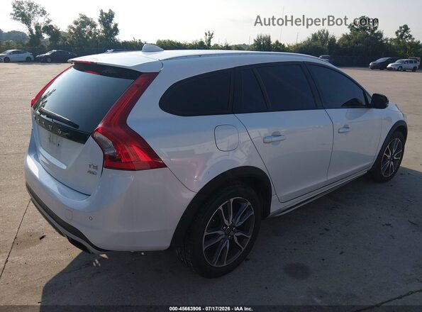 YV4612HK0G1003085 2016 VOLVO V60 CROSS COUNTRY White Trasero derecho