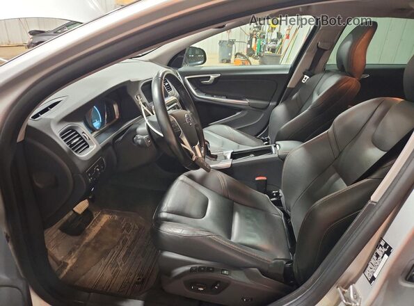 YV4612HK3G1003341 2016 VOLVO V60 White Vista interior delantera