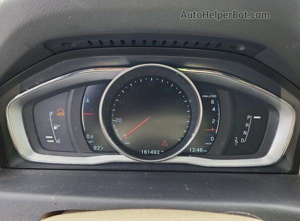 YV4612NK4G1241395 2016 VOLVO XC70 White Вид щитка приладів