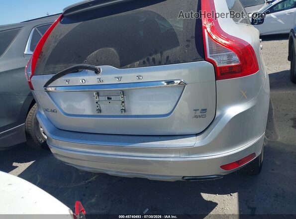 YV4612RK3G2782880 2016 VOLVO XC60 Silver 