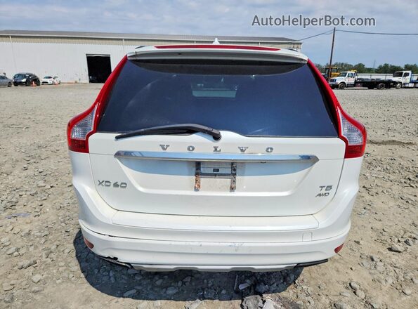 YV4612RM5G2790805 2016 VOLVO XC60 White Vista trasera