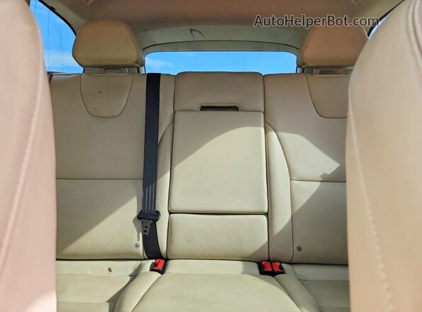 YV4902RM0G2807770 2016 VOLVO XC60 Blue Vista de los asientos traseros
