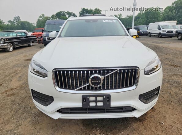 YV4A221K8M1711159 2021 VOLVO XC90 White Вид спереду