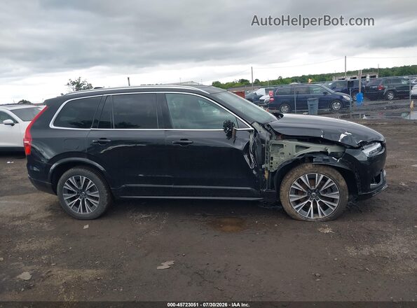 YV4A221K9N1781772 2022 VOLVO XC90 Black Rear interior view