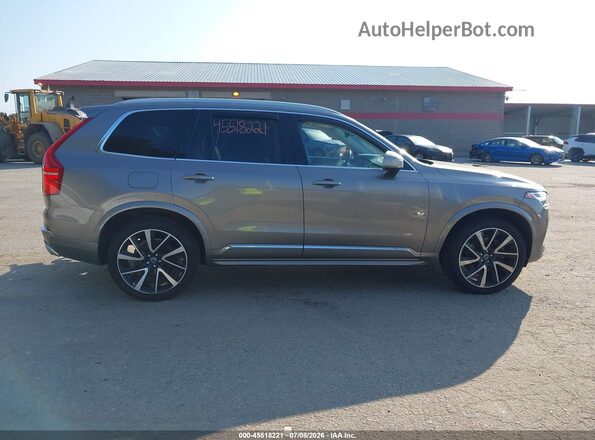 YV4A221L2M1753609 2021 VOLVO XC90 Gray უკანა სალონის ხედი