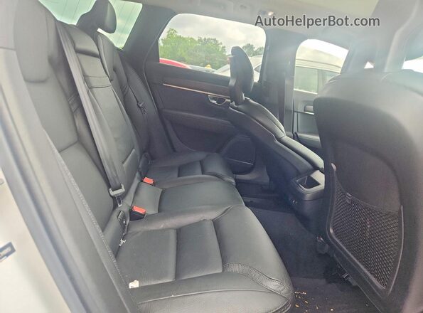 YV4A22NL2H1008150 2017 VOLVO V90 White Вид задньої частини салону