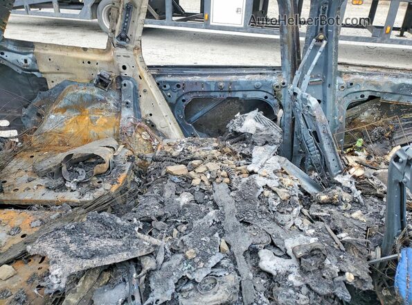 YV4A22PK2G1036355 2016 VOLVO XC90 Burn Widok tylnych siedzeń