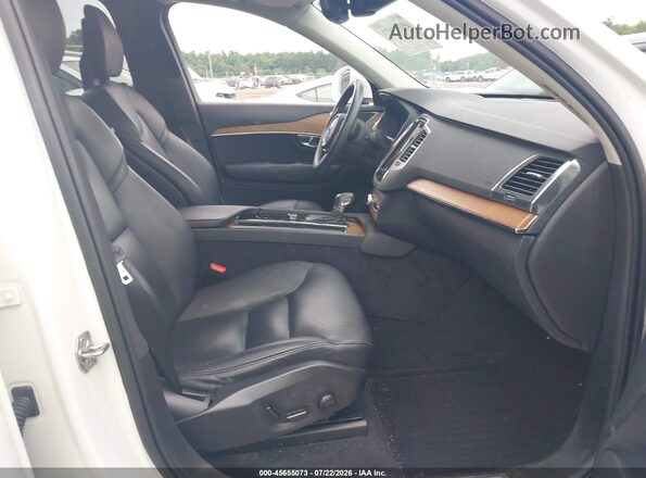YV4A22PK3M1717765 2021 VOLVO XC90 White Սալոնի դիմացի տեսք