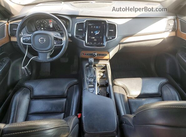 YV4A22PL0H1150512 2017 VOLVO XC90 White Widok deski rozdzielczej