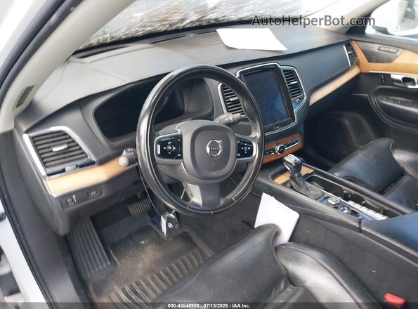YV4A22PL0K1506836 2019 VOLVO XC90 White 