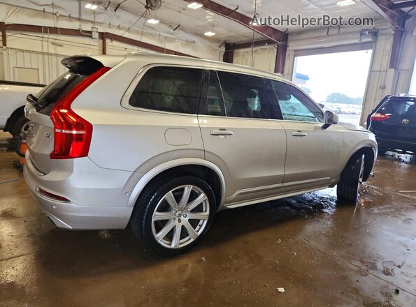YV4A22PL1J1215051 2018 VOLVO XC90 Silver Trasero derecho