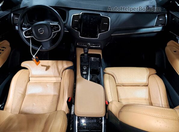 YV4A22PL1M1742771 2021 VOLVO XC90 Gray Dashboard view