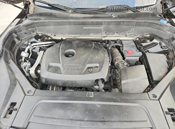 YV4A22PL2J1205628 2018 VOLVO XC90 Black უკანა სალონის ხედი