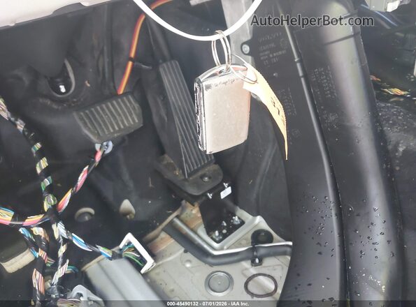 YV4A22PL3H1131212 2017 VOLVO XC90 Silver Dashboard view