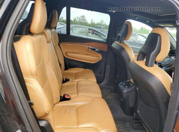 YV4A22PL4J1195863 2018 VOLVO XC90 Black Rear interior view