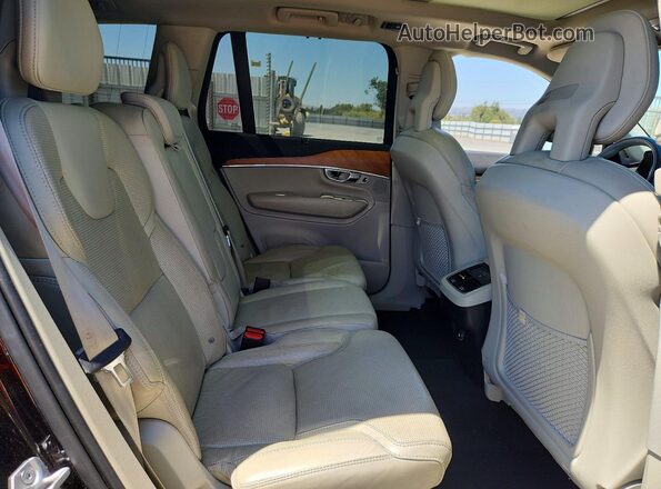 YV4A22PL5J1208362 2018 VOLVO XC90 Black უკანა სალონის ხედი