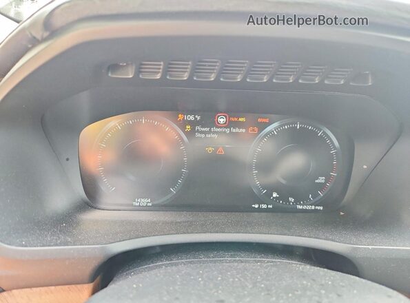 YV4A22PL6H1142527 2017 VOLVO XC90 Черный Вид щитка приборов