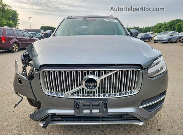YV4A22PL6H1163572 2017 VOLVO XC90 Silver Vista frontal