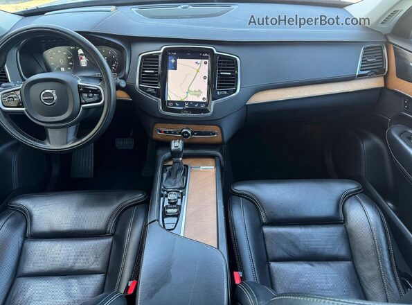 YV4A22PL6K1487077 2019 VOLVO XC90 White Սալոնի հետևի տեսք
