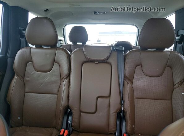 YV4A22PL7K1443721 2019 VOLVO XC90 Green Rear seats view