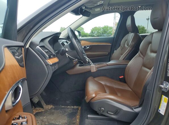 YV4A22PL7K1443721 2019 VOLVO XC90 Green Front interior view
