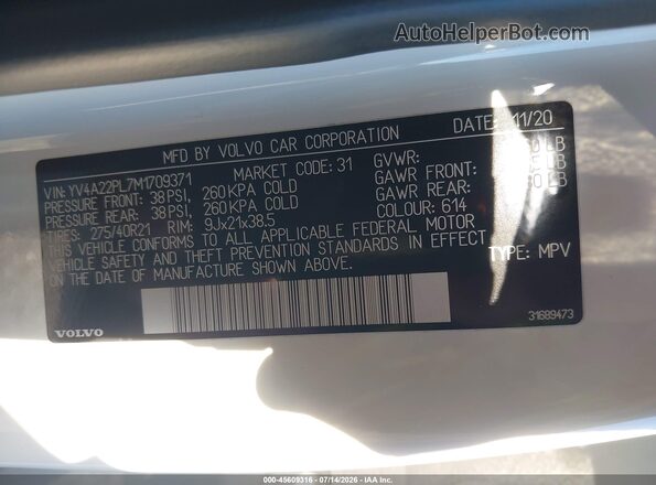 YV4A22PL7M1709371 2021 VOLVO XC90 White Vista del compartimento del motor