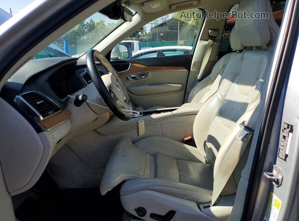 YV4A22PL8G1015230 2016 VOLVO XC90 Silver Widok wnętrza z przodu