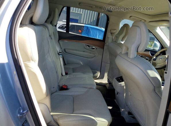 YV4A22PL8G1015230 2016 VOLVO XC90 Silver Widok tylnych siedzeń
