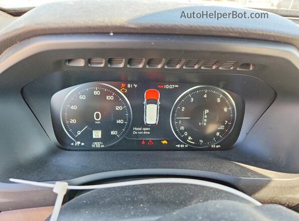 YV4A22PL8J1200417 2018 VOLVO XC90 Black ხელსაწყოთა პანელის ხედი