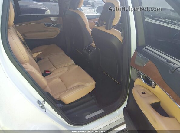 YV4A22PL9G1068227 2016 VOLVO XC90 White VIN sticker view